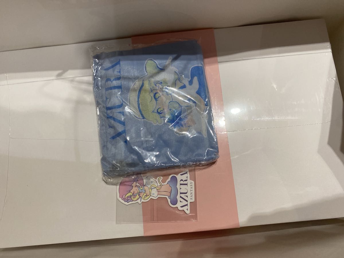 AZURA アズラ SILENT PRAYER POPMART 特典付き|Yahoo!フリマ AZURA アズラ SILENT PRAYER POPMART 特典付き|Yahoo!フリマ