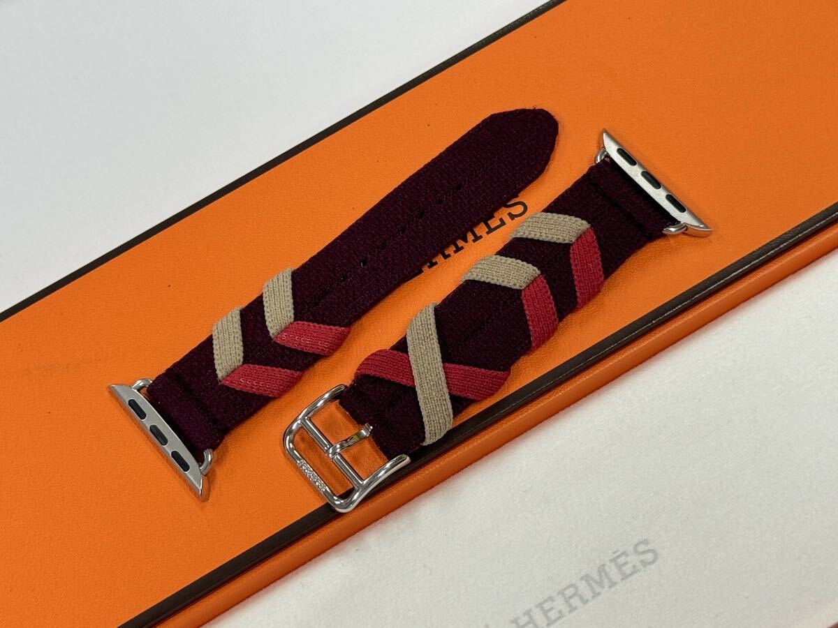 Apple Watch Hermès ドゥブルトゥール 《ブリドン》 41 mm Apple Watch Hermès ドゥブルトゥール 《ブリドン》 41 mm