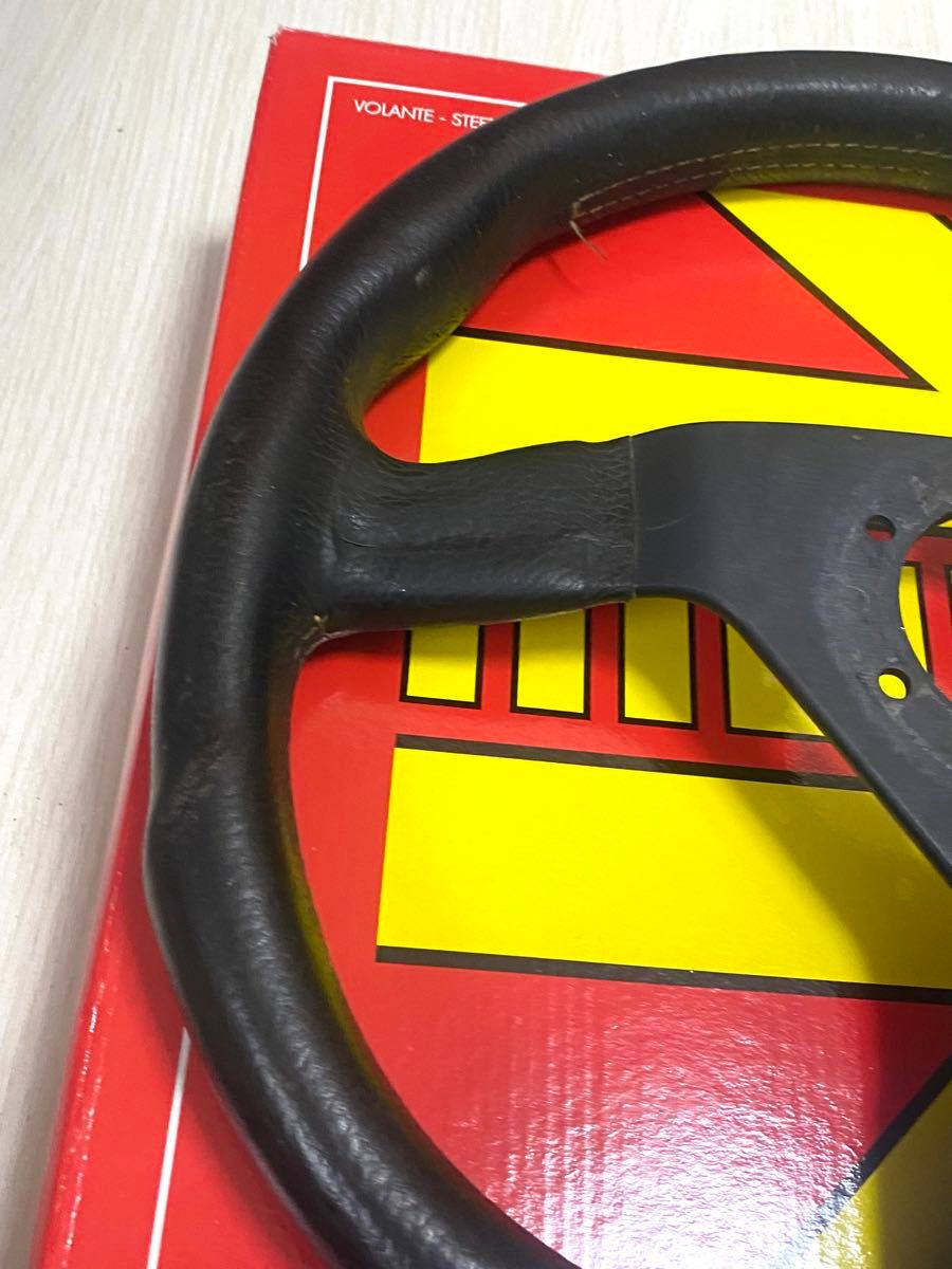 希少 D型【MOMO】ヴェローチェレーシング 35Φ 【モモステ 希少 D型【MOMO】ヴェローチェレーシング 35Φ 【モモステ