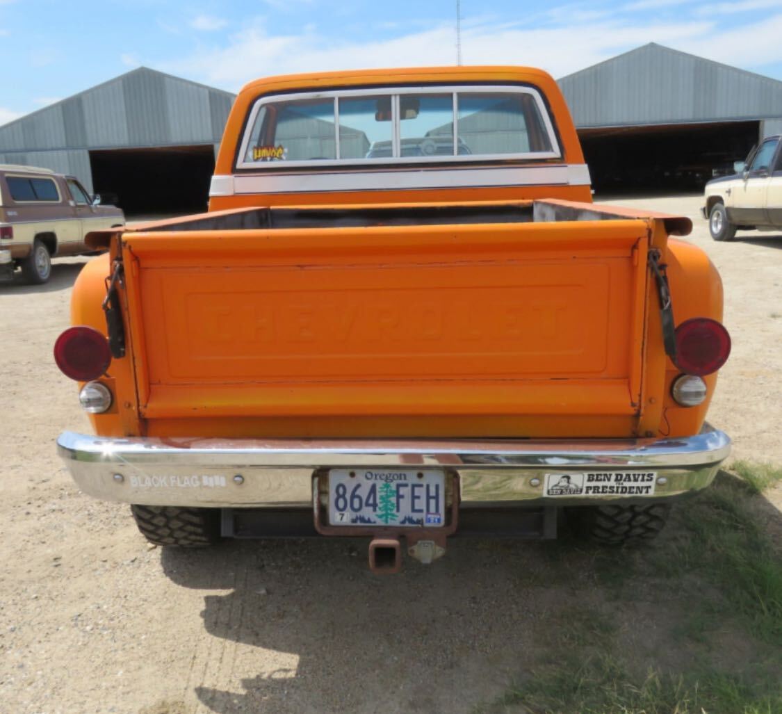 1967-76シボレートラックテールレンズ左右セット。67-76GMCトラックテールレンズ左右セット。ステップサイド用。