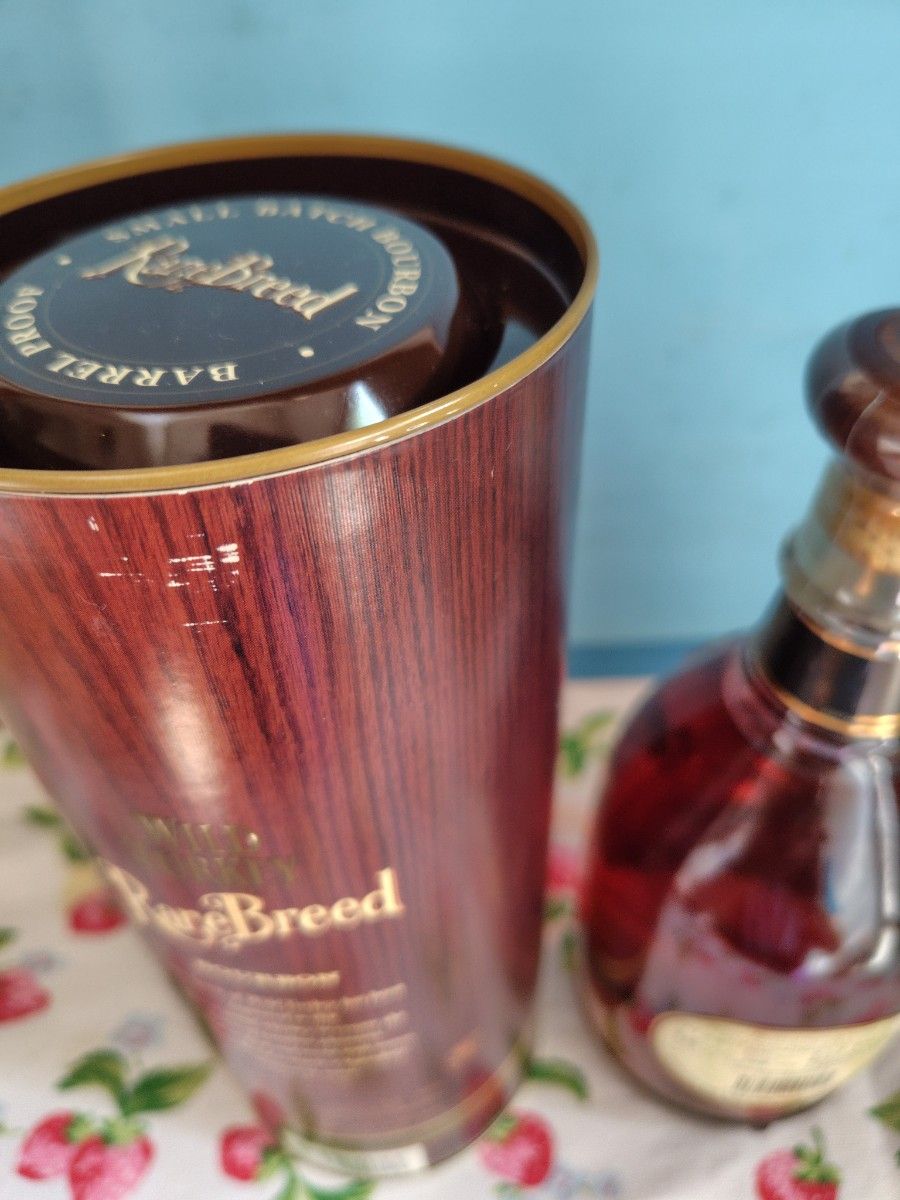 旧ボトル】WILD TURKEY ワイルドターキー レアブリード 700ml 旧ボトル】WILD TURKEY ワイルドターキー レアブリード 700ml