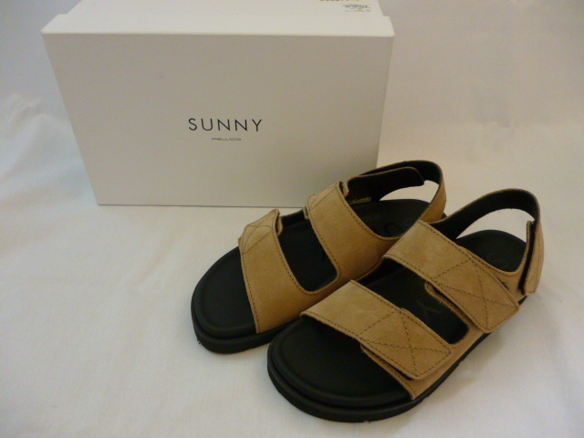 【未使用】PELLICO SUNNY 　ペリーコサニー　スエードベルクロストラップサンダル　ベージュ　箱あり
