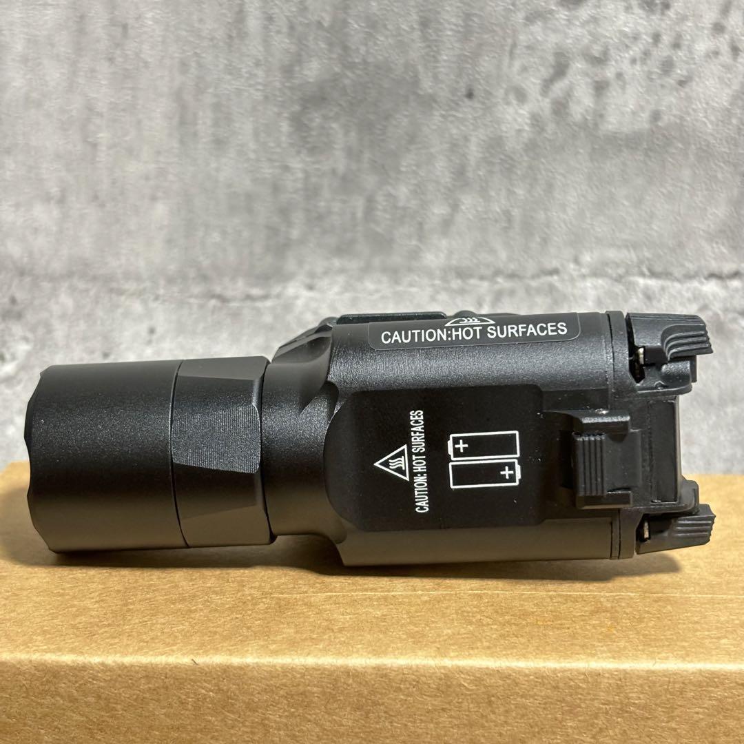 シュアファイア X300 ULTRA タイプ フラッシュライト Surefire シュアファイア X300 ULTRA タイプ フラッシュライト Surefire