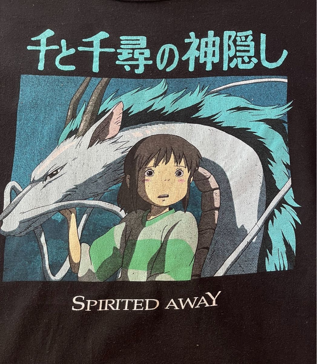 オフィシャル】希少 千と千尋の神隠し スタジオジブリ Tシャツ オフィシャル】希少 千と千尋の神隠し スタジオジブリ Tシャツ