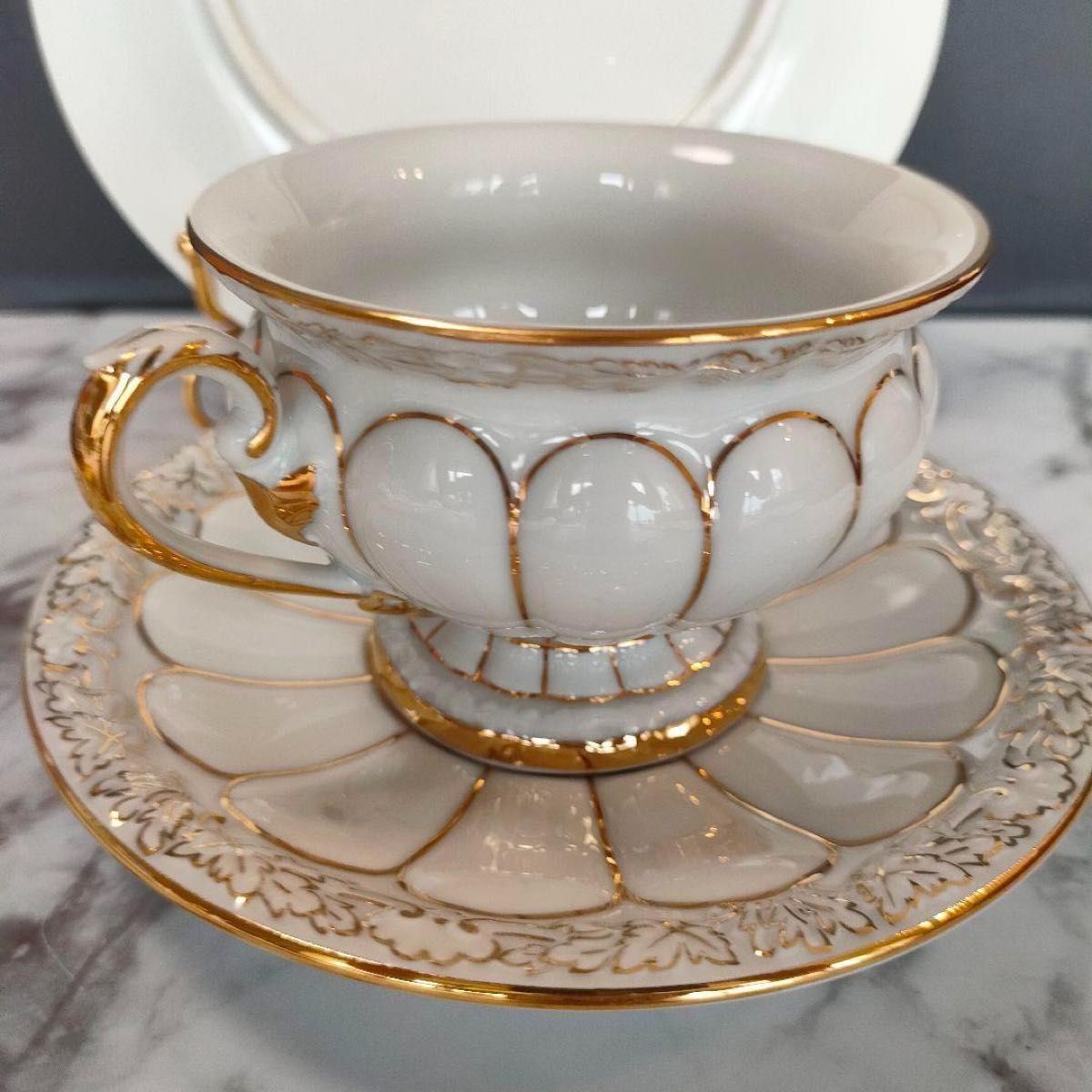 美品 MEISSEN マイセン 高級ライン Xフォーム トリオ カップ 美品 MEISSEN マイセン 高級ライン Xフォーム トリオ カップ