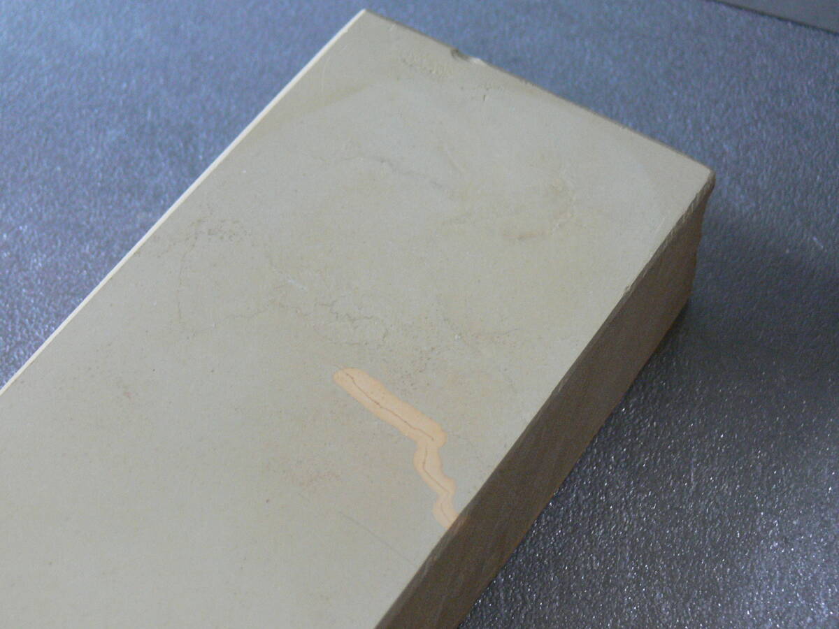 京都山城高雄産 天然砥石 黄板 合砥石(卵色 包丁 鑿 鉋 ナイフ 小刀 京都山城高雄産 天然砥石 黄板 合砥石(卵色 包丁 鑿 鉋 ナイフ 小刀