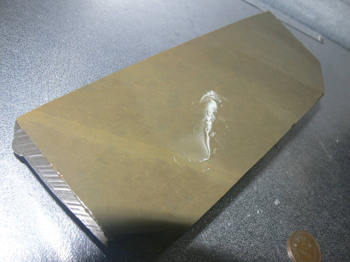 京都特産 天然砥石 合砥石 山不明(鑿 鉋 包丁 小刀 中山 マルカ 京都特産 天然砥石 合砥石 山不明(鑿 鉋 包丁 小刀 中山 マルカ