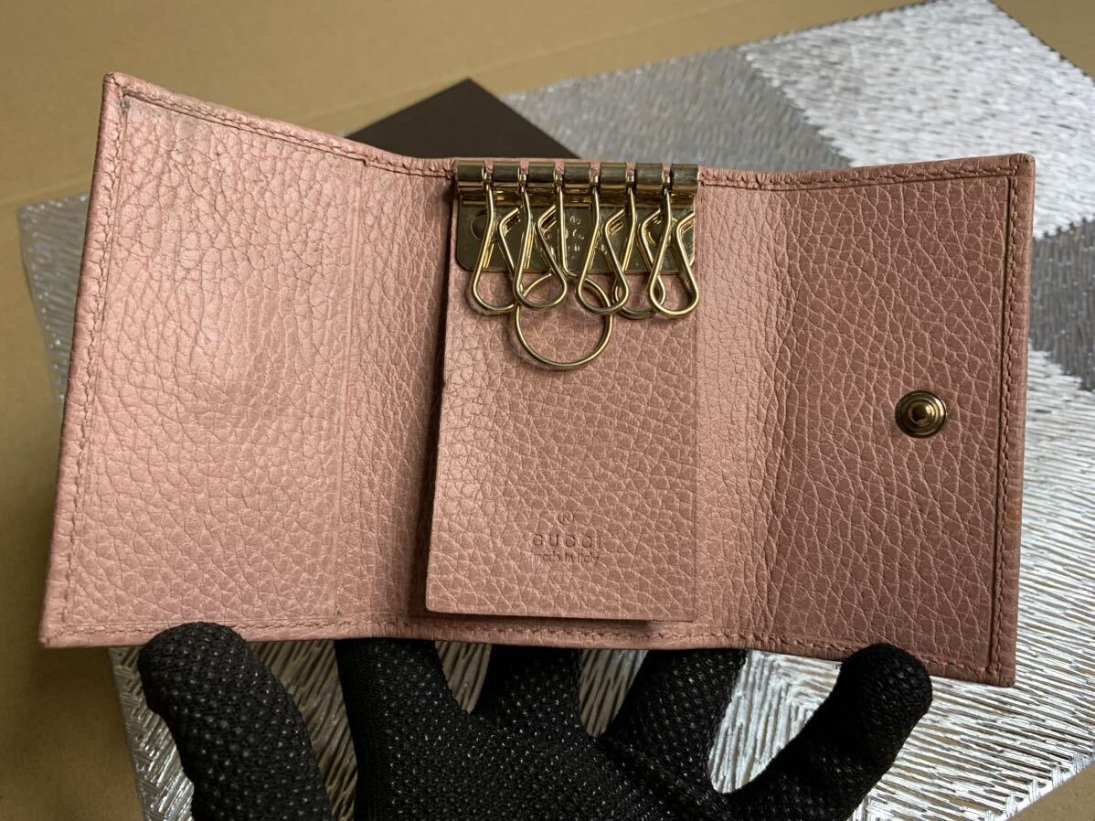 セール 中古 GUCCI グッチ キーケース ピンク レザー 6連 セール 中古 GUCCI グッチ キーケース ピンク レザー 6連