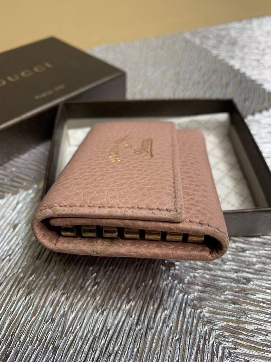 セール 中古 GUCCI グッチ キーケース ピンク レザー 6連 セール 中古 GUCCI グッチ キーケース ピンク レザー 6連