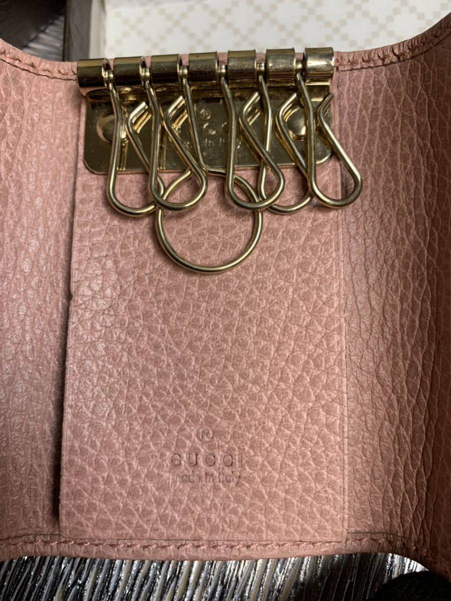 セール 中古 GUCCI グッチ キーケース ピンク レザー 6連 セール 中古 GUCCI グッチ キーケース ピンク レザー 6連