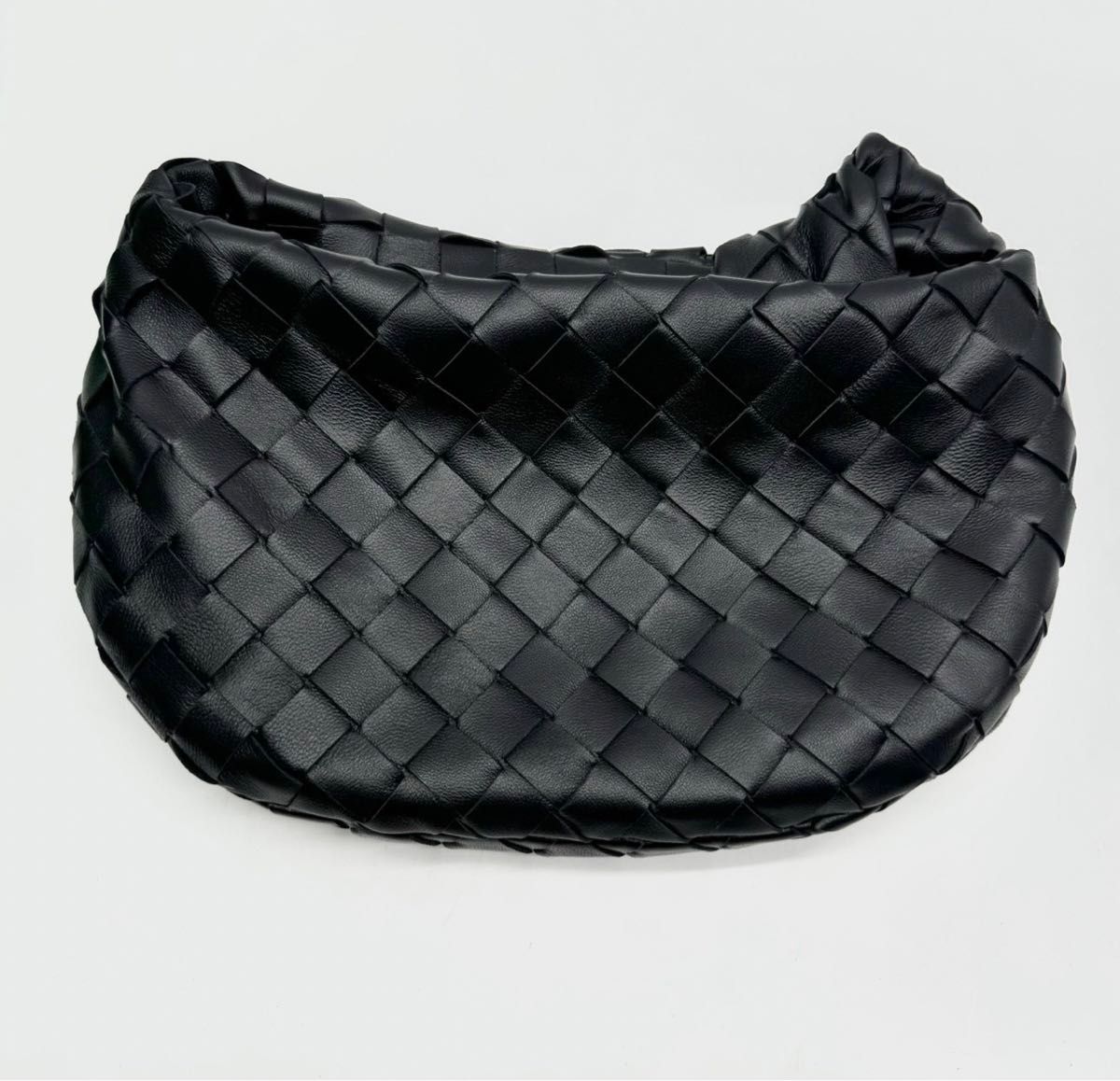 現行・未使用級美品】BOTTEGA VENETA ボッテガヴェネタ イントレ 現行・未使用級美品】BOTTEGA VENETA ボッテガヴェネタ イントレ