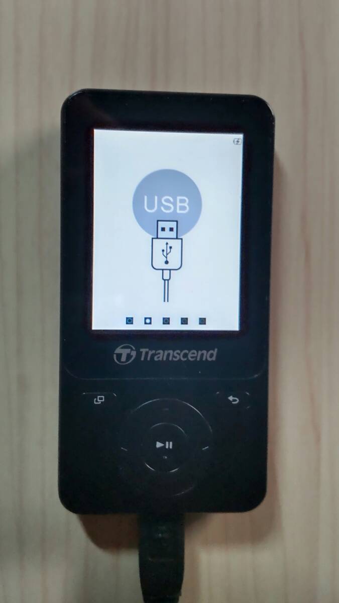  tiger nsendoTranscend mp3 player MP710 Black 8GB * Junk! battery .. postage 185 jpy USB cable attached TS8GMP710K pedometer recording FM