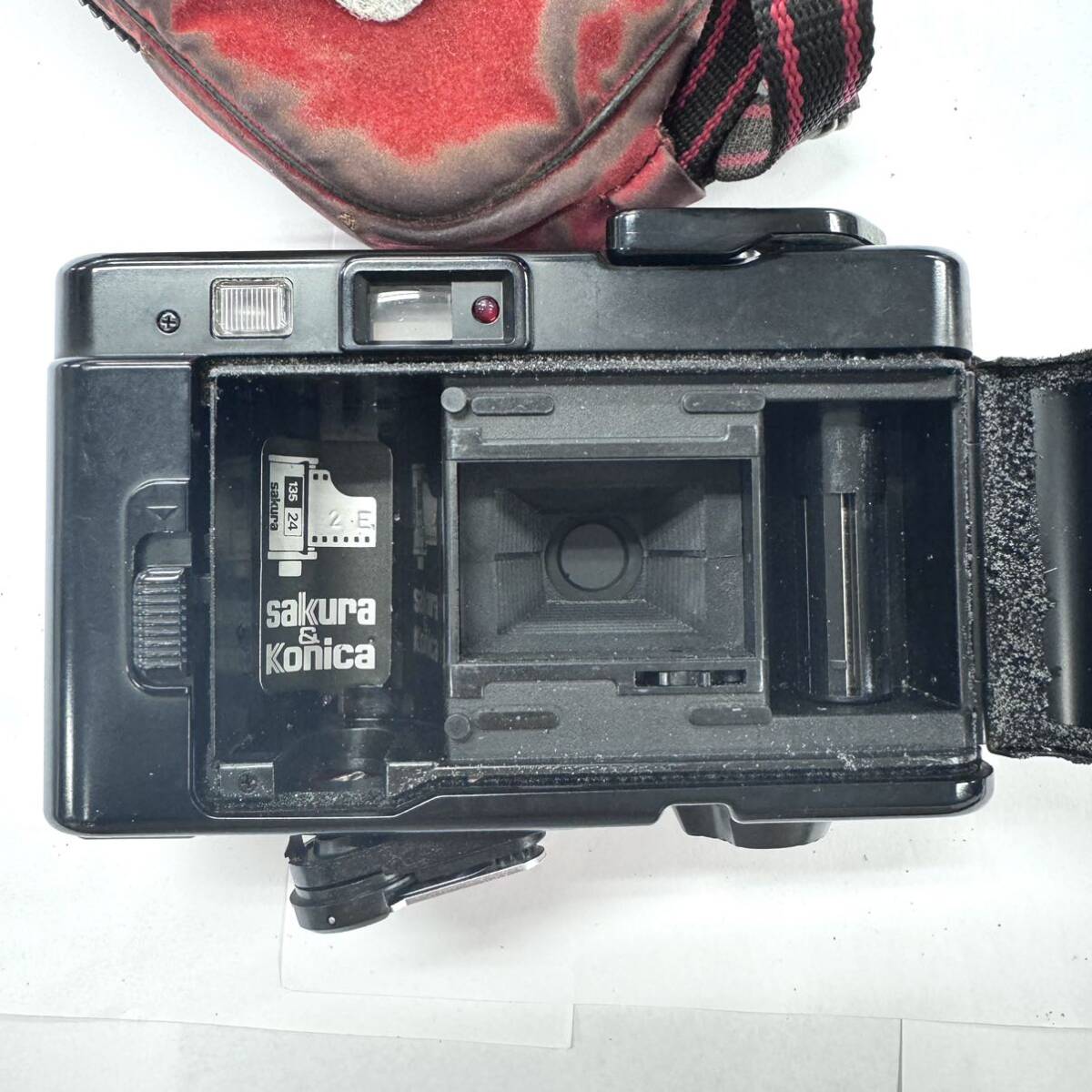 A104 Konica c35 EF3 photra AM Radio &110 camera Kodacolor VR-G200 Junk б/у с некоторыми замечаниями 