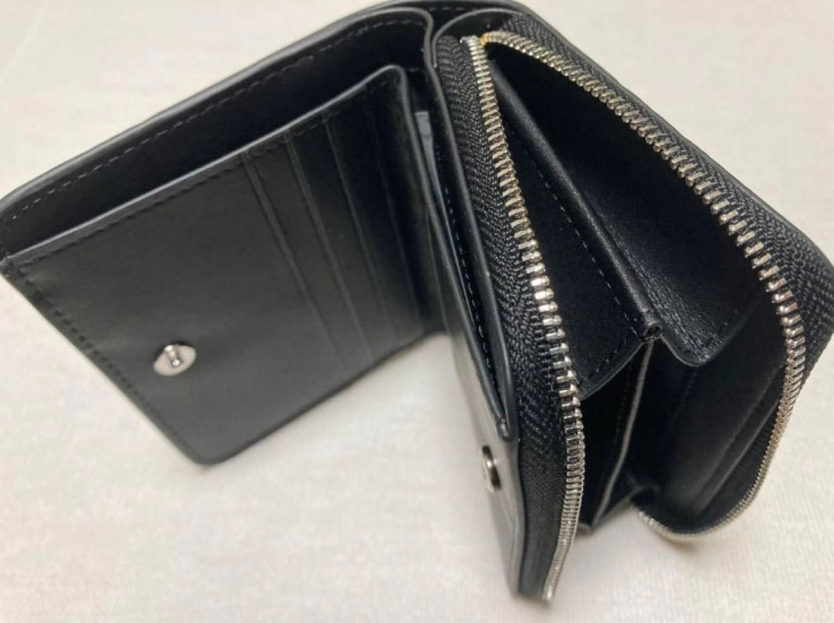 新品 COACH コーチ 二つ折り財布 ブラック 星柄 スター ビル 新品 COACH コーチ 二つ折り財布 ブラック 星柄 スター ビル