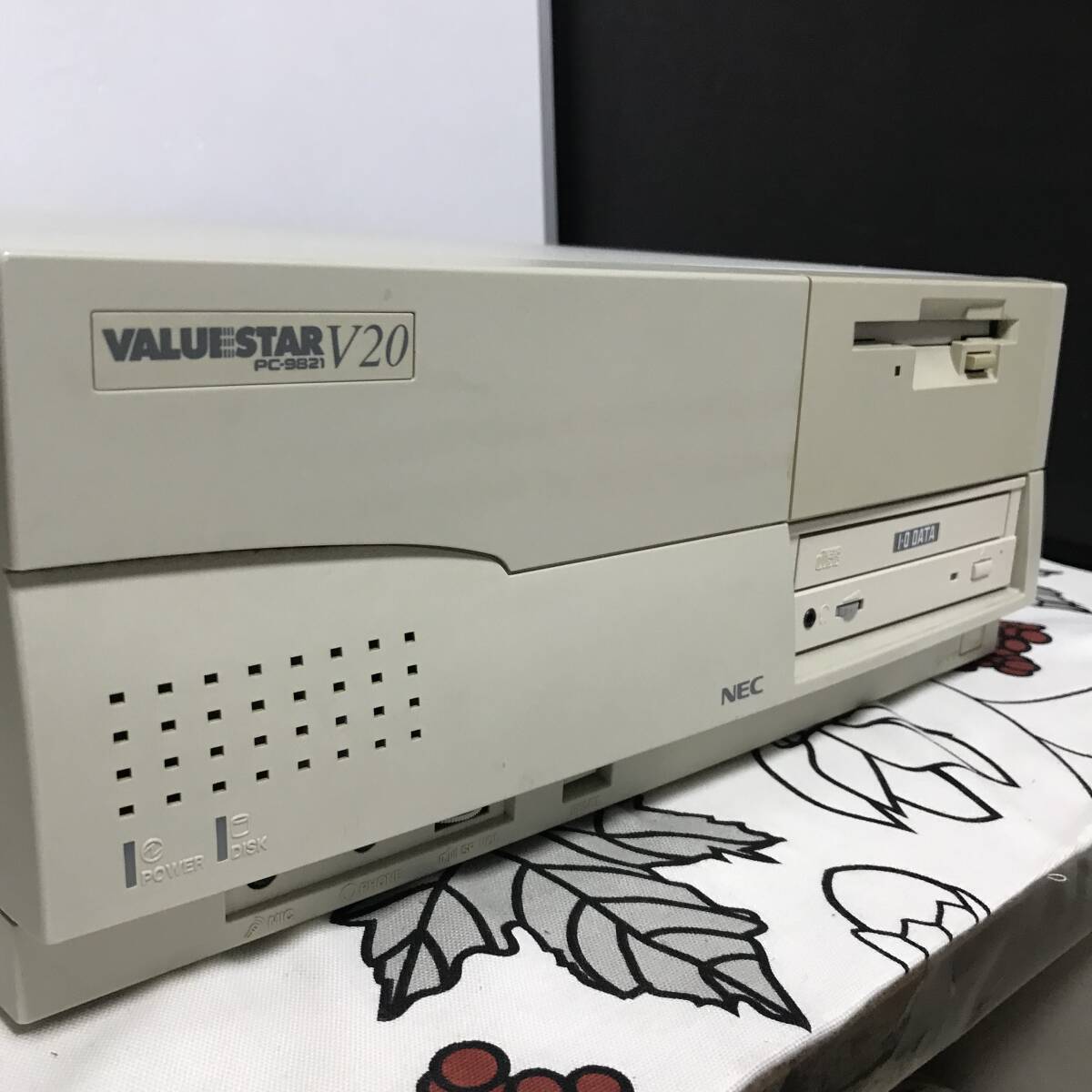 □ レトロPC □ NEC VALUESTAR PC-9821 V20 本体 □ 動作品 □ レトロPC □ NEC VALUESTAR PC-9821 V20 本体 □ 動作品