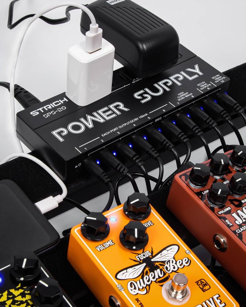 STRICH エフェクター電源 9V/12V/18Vエフェクターボード用パワー STRICH エフェクター電源 9V/12V/18Vエフェクターボード用パワー