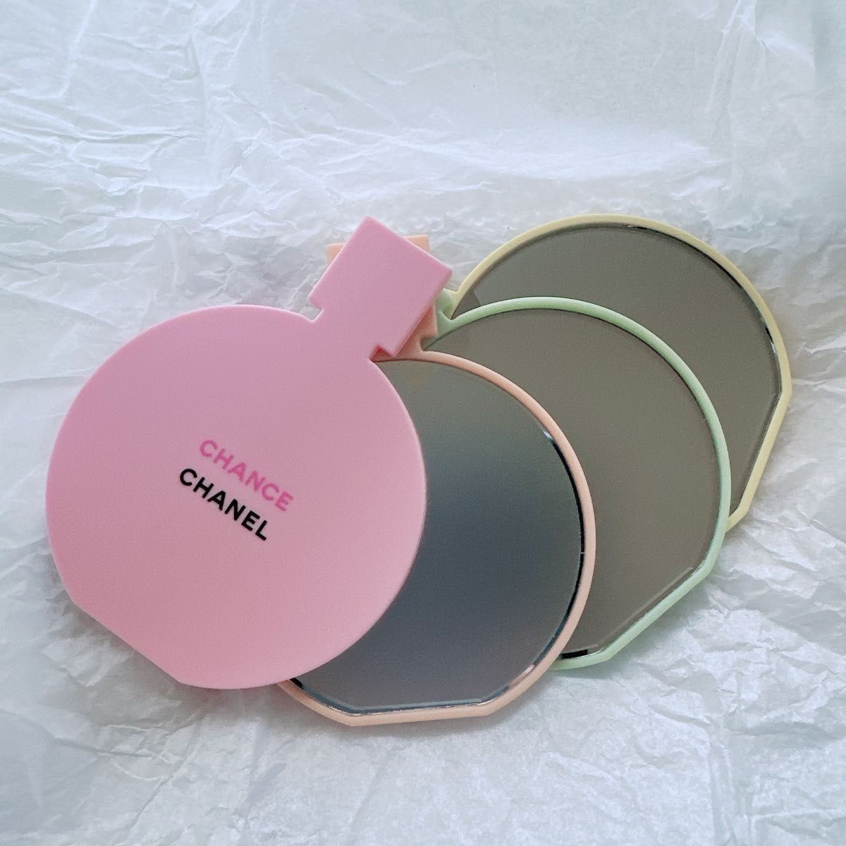 新品未使用 CHANEL シャネル チャンス ノベルティ ミラー 限定 4 新品未使用 CHANEL シャネル チャンス ノベルティ ミラー 限定 4