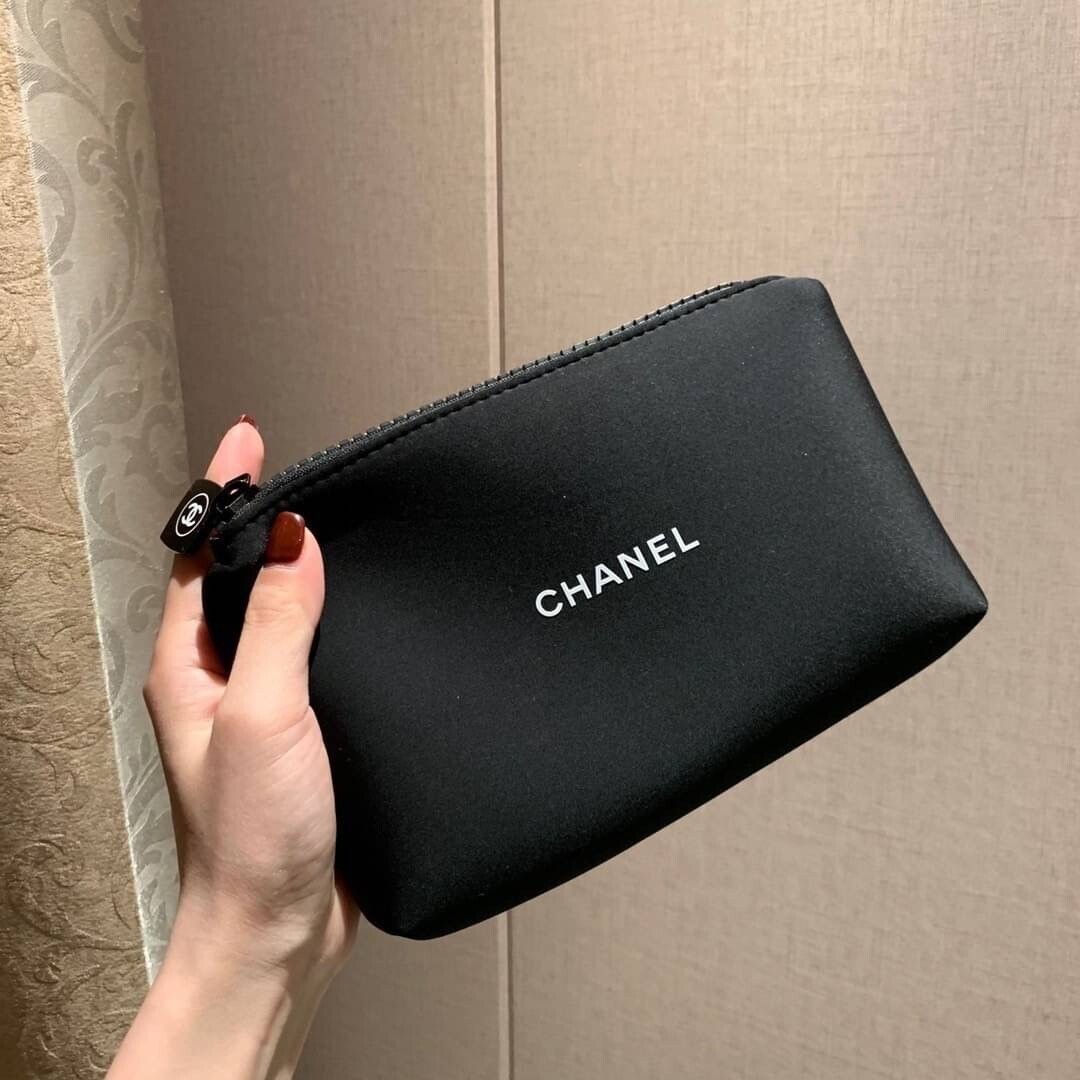 新品様品CHANELポーチノベルティブラック シャネル ノベルティ ポーチ ブラック 新品 箱付き|Yahoo