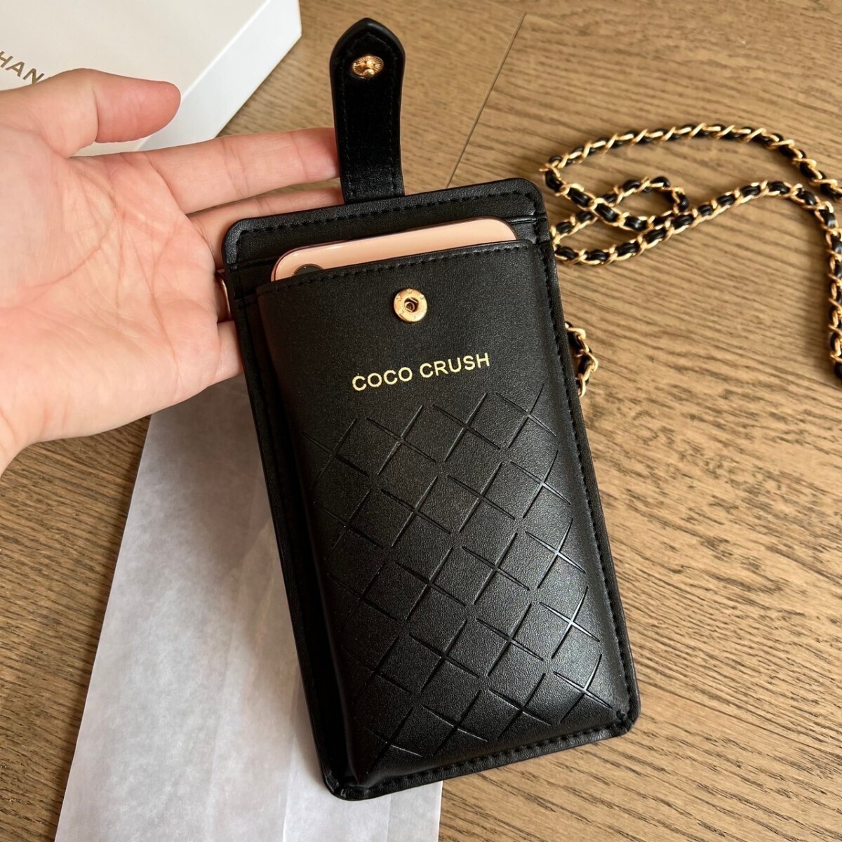 CHANELシャネル ノベルティ ポーチ カードケース チェーン付き CHANELシャネル ノベルティ ポーチ カードケース チェーン付き