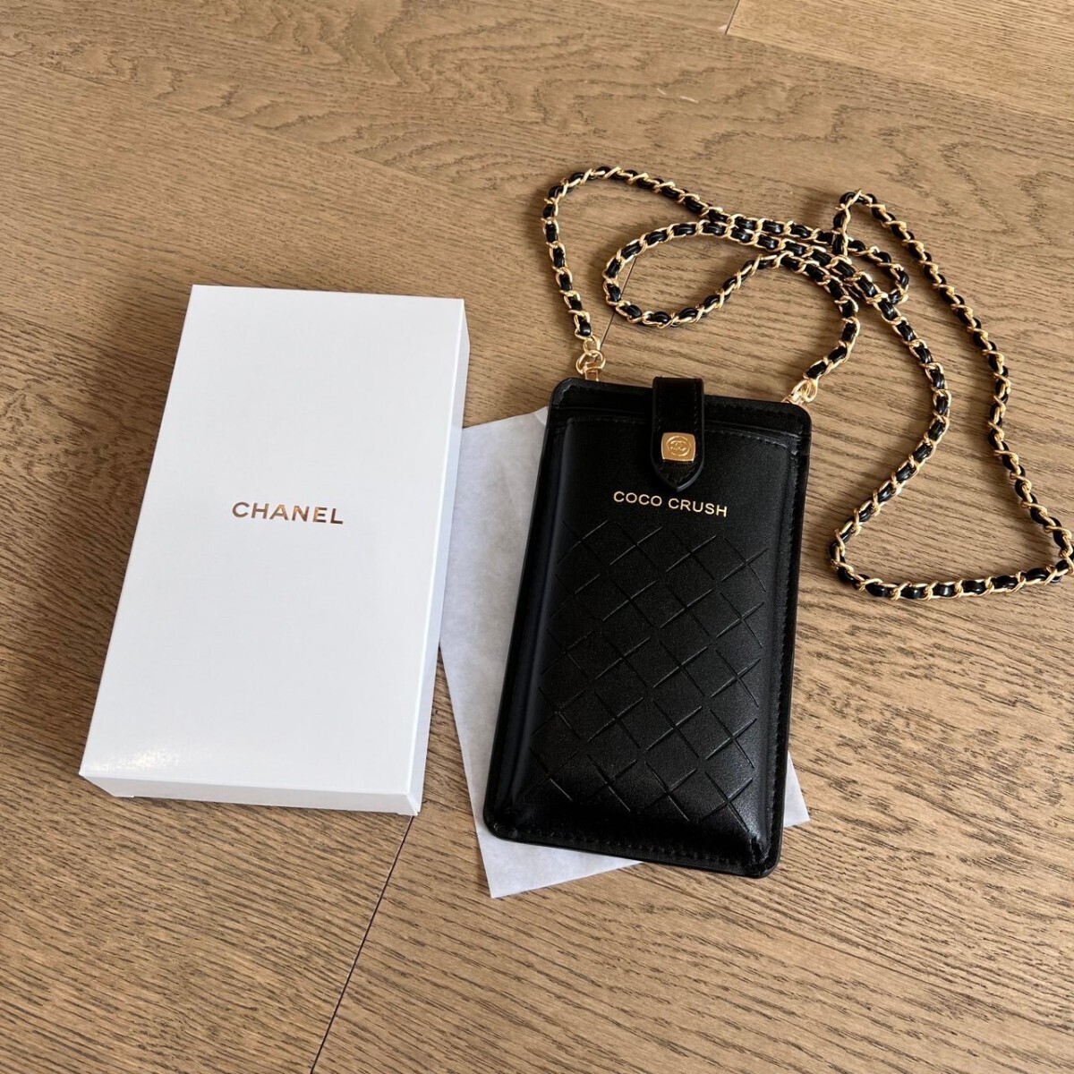 CHANELシャネル ノベルティ ポーチ カードケース チェーン付き CHANELシャネル ノベルティ ポーチ カードケース チェーン付き