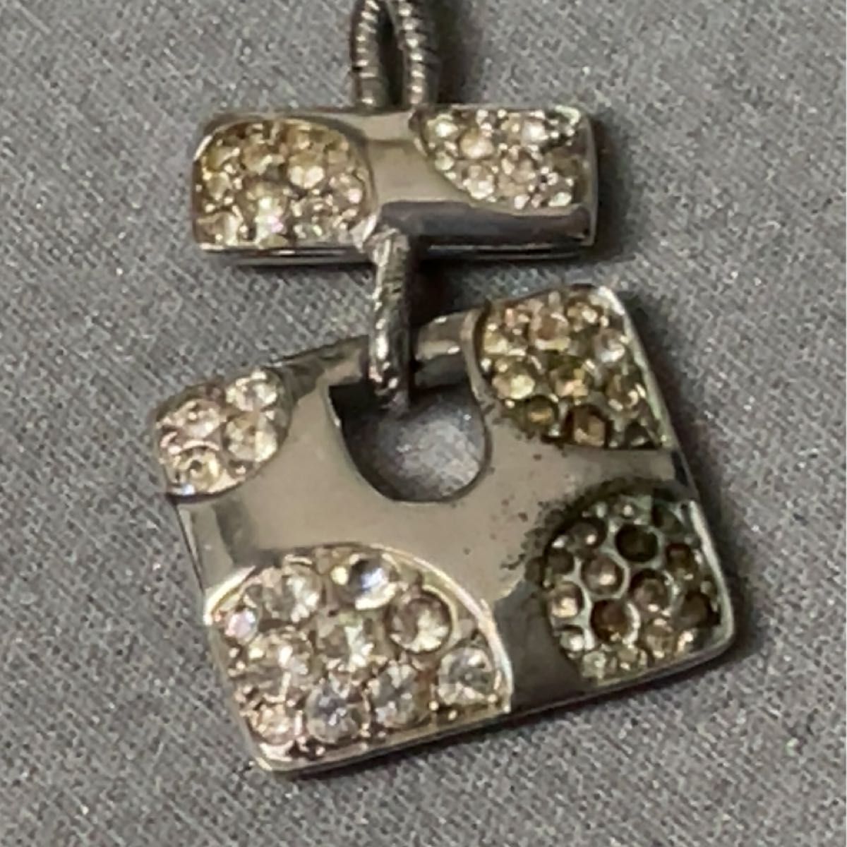 NINA RICCI ニナリッチ NRNRネックレス ペンダント アクセサリー NINA RICCI ニナリッチ NRNRネックレス ペンダント アクセサリー