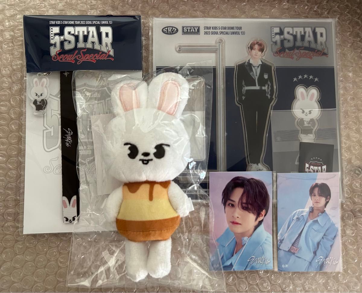 スキズ リノ Leebit skzoo 新品未開封 StrayKids公式 アクスタ スキズ リノ Leebit skzoo 新品未開封 StrayKids公式 アクスタ