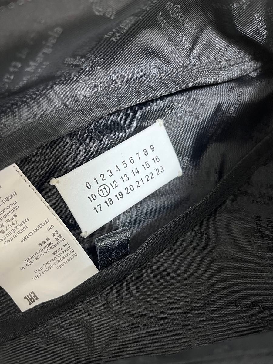MAISON MARGIELA メゾンマルジェラ クロスボディバッグ ポーチ MAISON MARGIELA メゾンマルジェラ クロスボディバッグ ポーチ