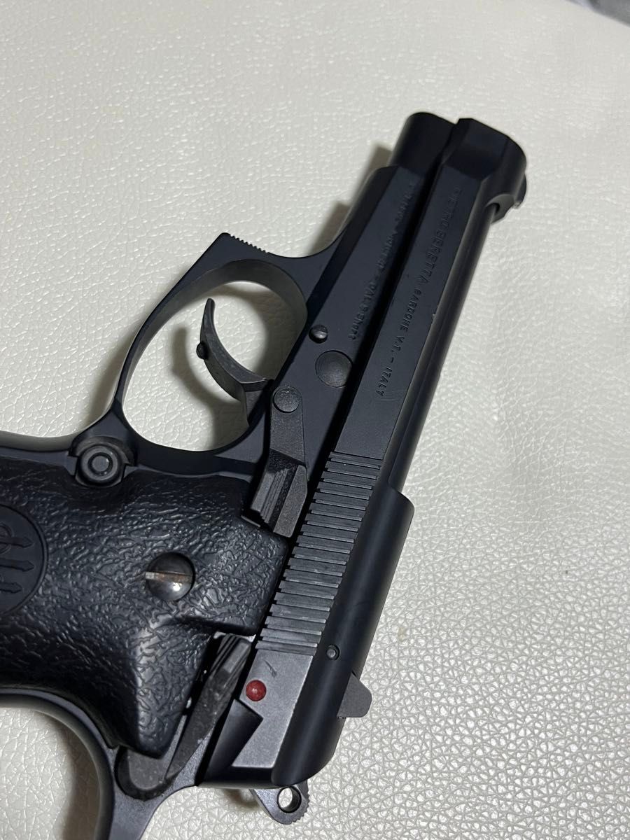 WA ベレッタ M84FS チーター 実物グリップ付|Yahoo!フリマ(旧 WA ベレッタ M84FS チーター 実物グリップ付|Yahoo!フリマ(旧