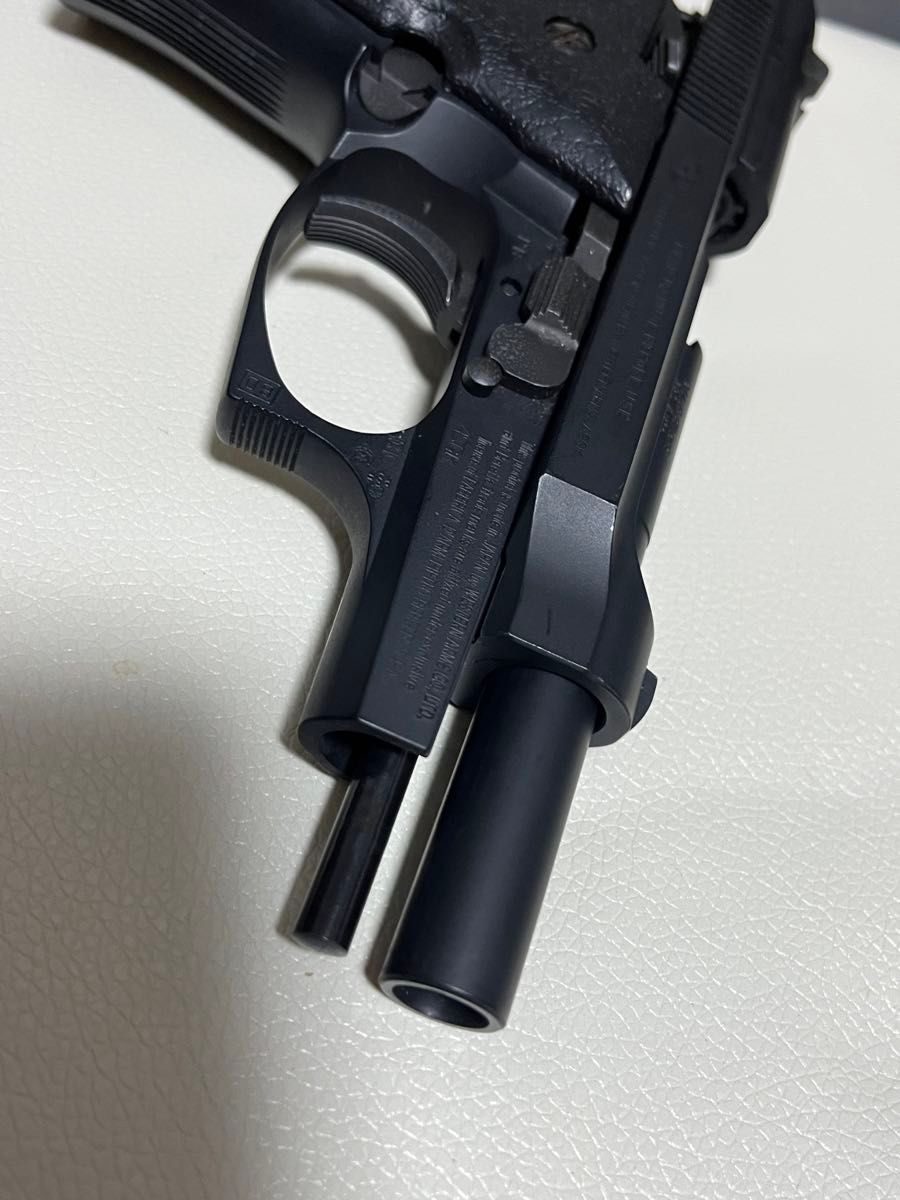 WA ベレッタ M84FS チーター 実物グリップ付|Yahoo!フリマ(旧 WA ベレッタ M84FS チーター 実物グリップ付|Yahoo!フリマ(旧
