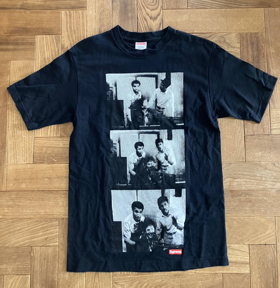 Yahoo!オークション - Supreme Tシャツ 黒 サイズS 小さい Yahoo!オークション - Supreme Tシャツ 黒 サイズS 小さい