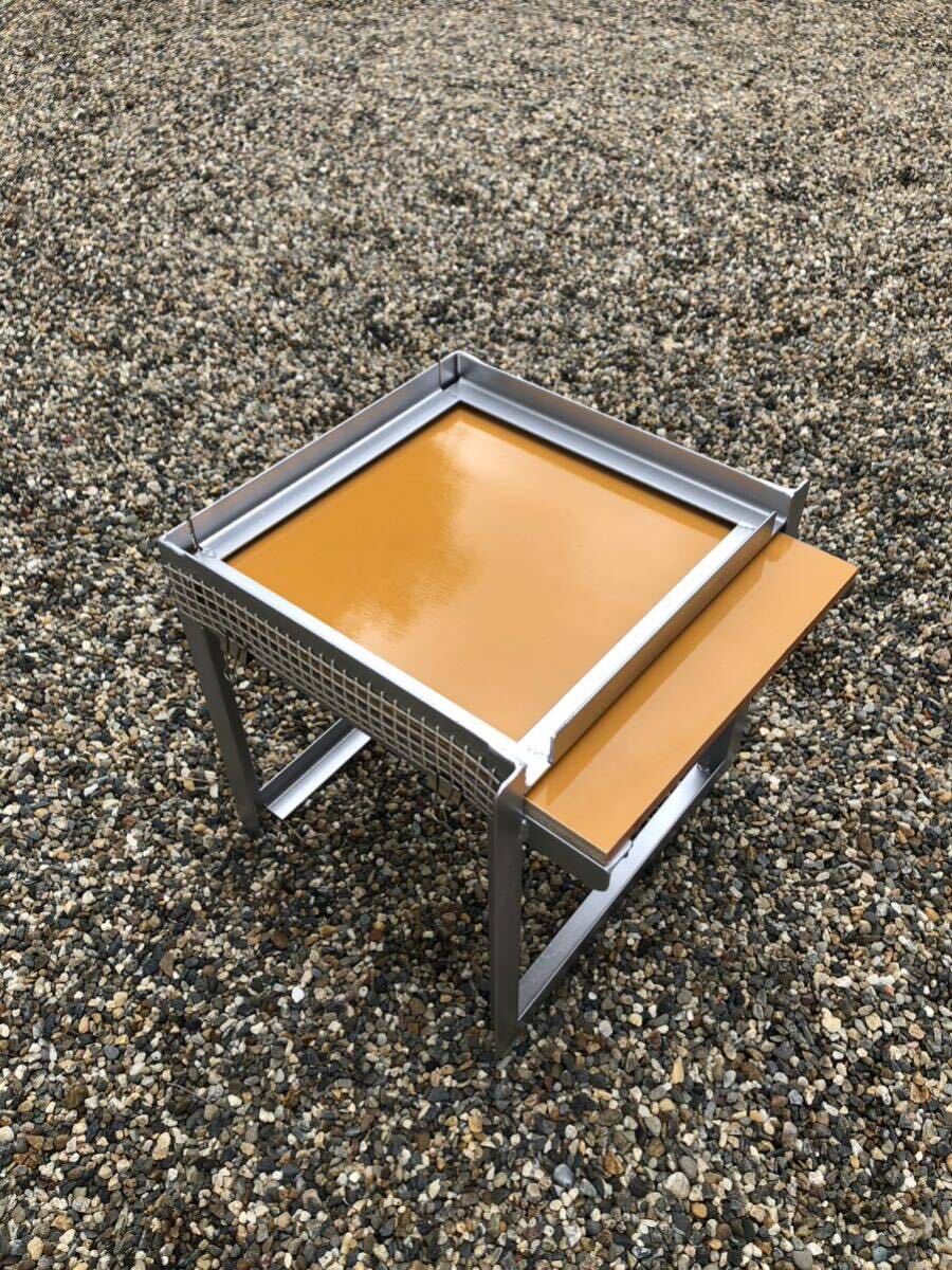 日本蜜蜂 重箱用巣箱台 30cm用 トリカルネット付き|Yahoo 日本蜜蜂 重箱用巣箱台 30cm用 トリカルネット付き|Yahoo