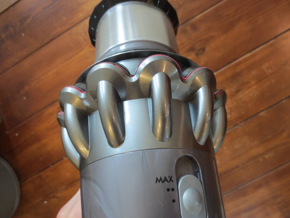 Dyson V10 SV12 モーター全モード動作品 強化版トリガー交換済み Dyson V10 SV12 モーター全モード動作品 強化版トリガー交換済み