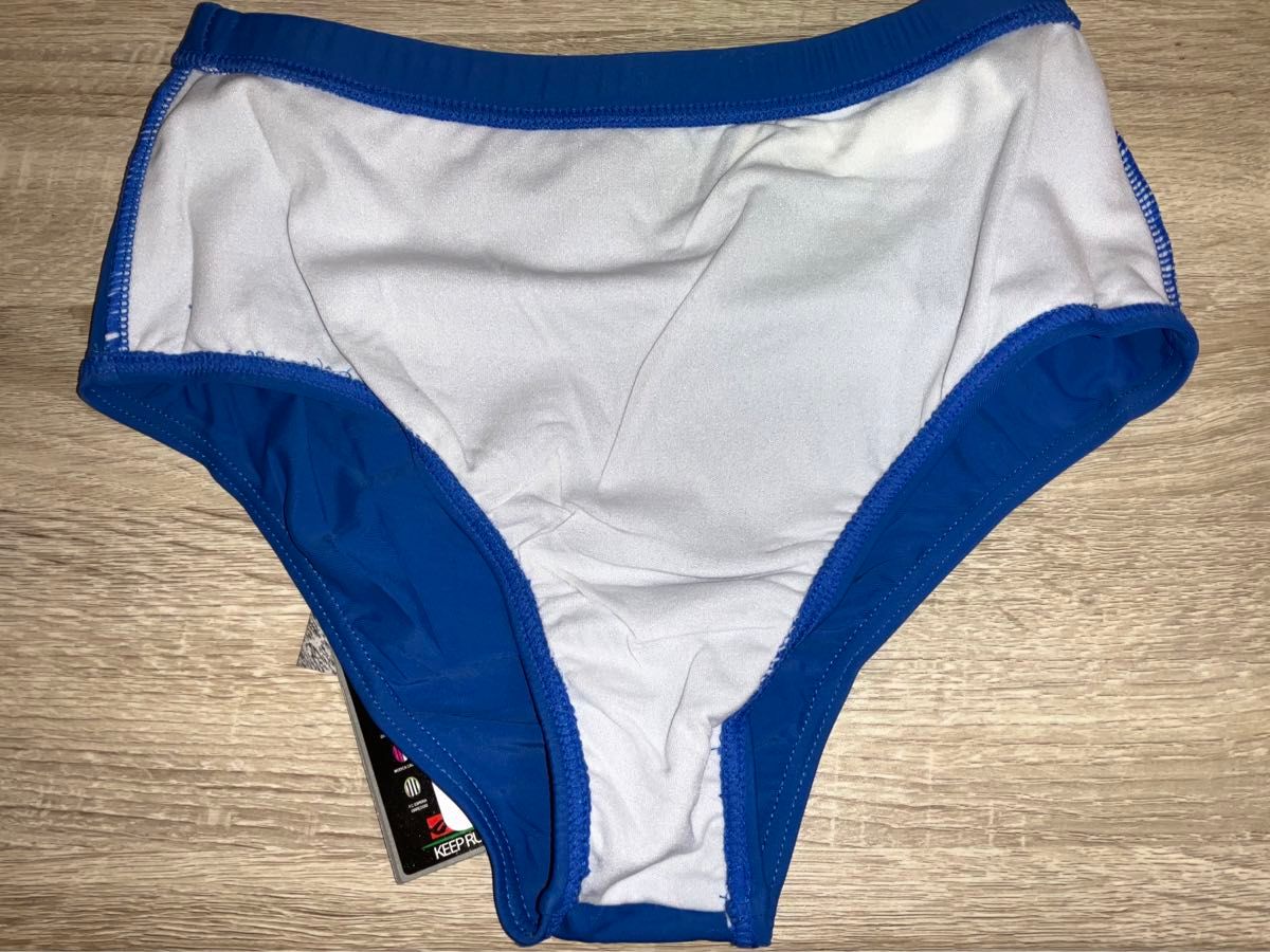 アシックスバレーボール用青ブルマMユニフォームセット|女性用 アシックスバレーボール用青ブルマMユニフォームセット|女性用