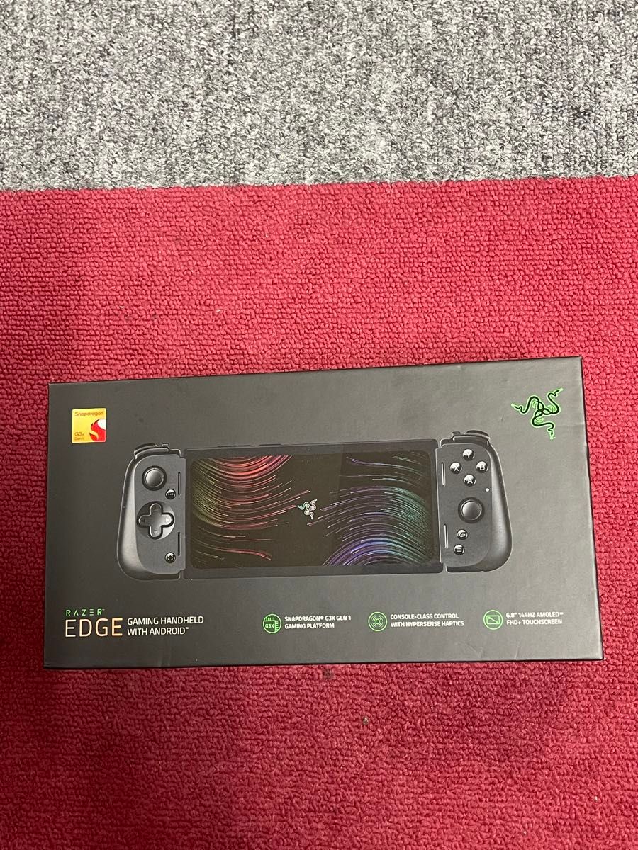 Razer Edge Gaming Tablet and Kishi V2 Pro Controller Android Razer Edge Gaming Tablet and Kishi V2 Pro Controller Android