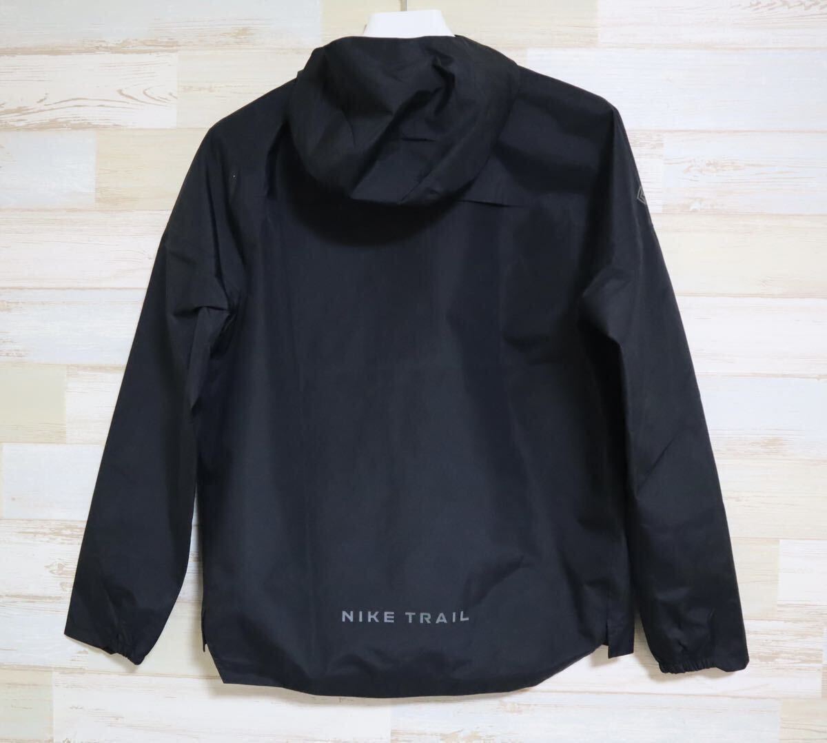 新品 定価25850円 Lサイズ NIKE ナイキ GORE-TEX ゴアテックス 新品 定価25850円 Lサイズ NIKE ナイキ GORE-TEX ゴアテックス