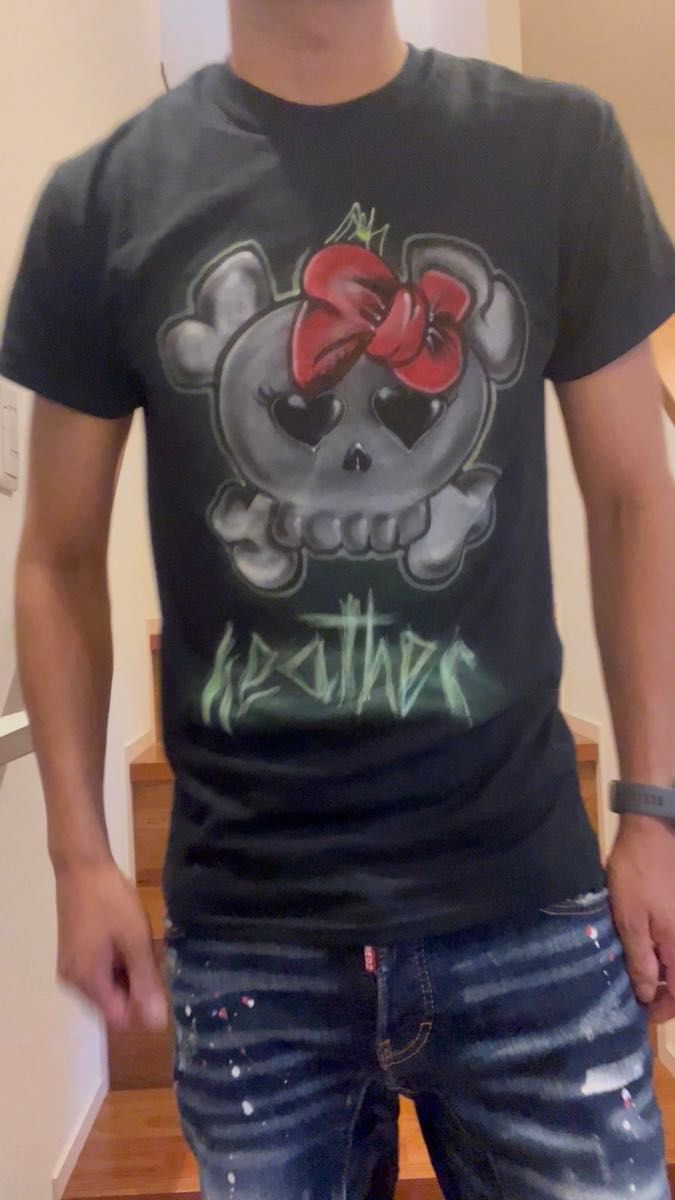 新品同様 ペイントTシャツ 黒 ブラック 日本Mサイズ相当 半袖TEE Tシャツ 半袖