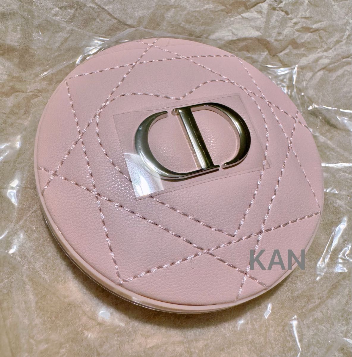 Dior 母の日限定 キルティング ピンク ミラー 新品未開封|Yahoo Dior 母の日限定 キルティング ピンク ミラー 新品未開封|Yahoo
