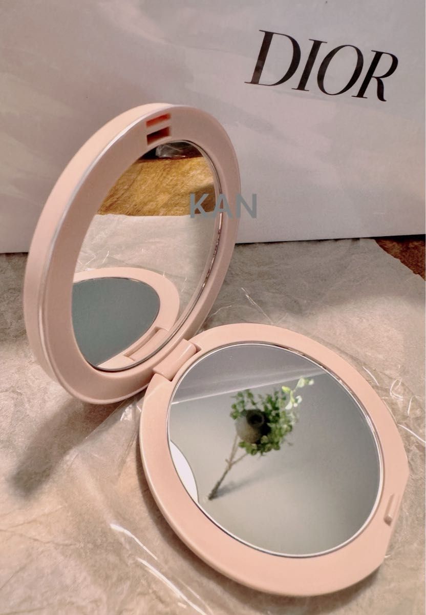 Dior 母の日限定 キルティング ピンク ミラー 新品未開封|Yahoo Dior 母の日限定 キルティング ピンク ミラー 新品未開封|Yahoo