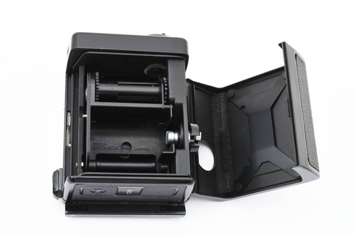 ☆希少美品☆ ZENZA BRONICA ETRS FILM BACK 135 N ☆希少美品☆ ZENZA BRONICA ETRS FILM BACK 135 N