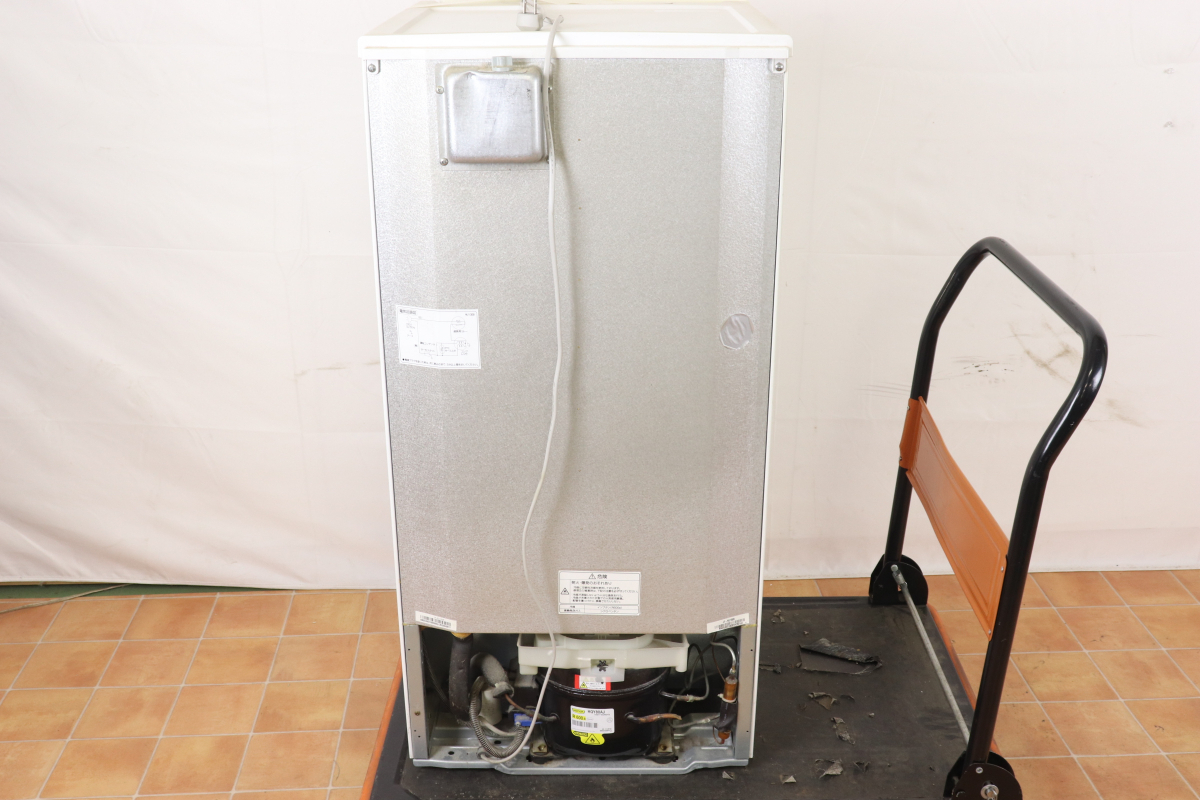 Yahoo!オークション - 【動作OK】Haier JF-NU100B 電気冷凍庫 Yahoo!オークション - 【動作OK】Haier JF-NU100B 電気冷凍庫
