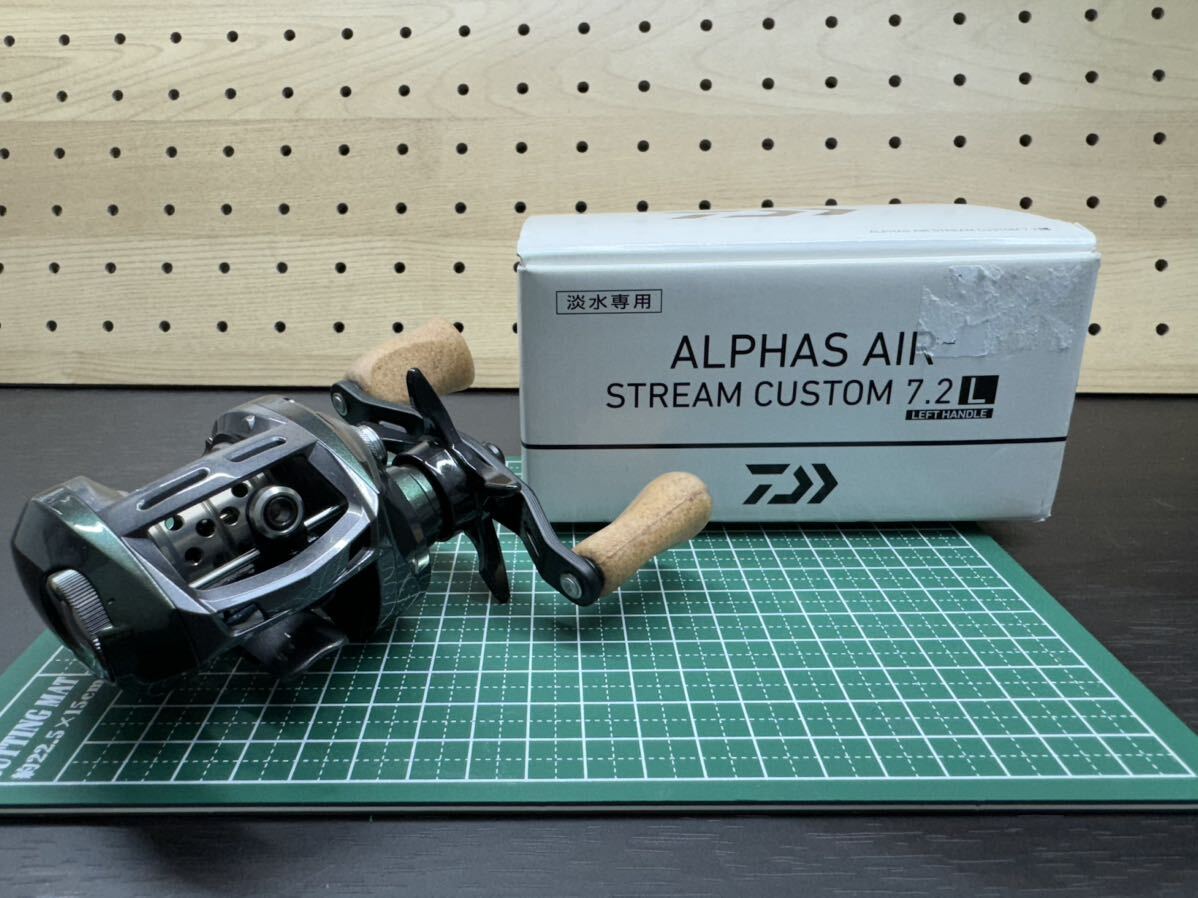 1円スタート！ 新品未使用 ダイワ アルファス エア ストリームカスタム 7.2L ALPHAS AIR STREAM CUSTOM 左 _画像1