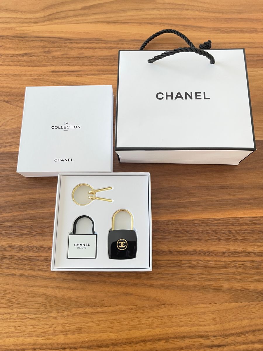 CHANELシャネル2024キーホルダーセット|Yahoo!フリマ(旧PayPay CHANELシャネル2024キーホルダーセット|Yahoo!フリマ(旧PayPay