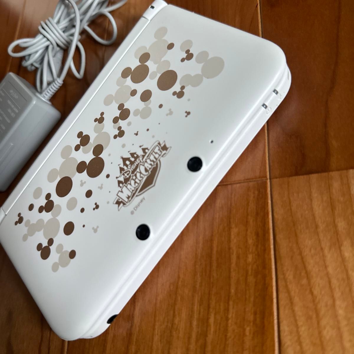 どうぶつの森付き Nintendo 3DS LL 本体 ディズニーマジック どうぶつの森付き Nintendo 3DS LL 本体 ディズニーマジック