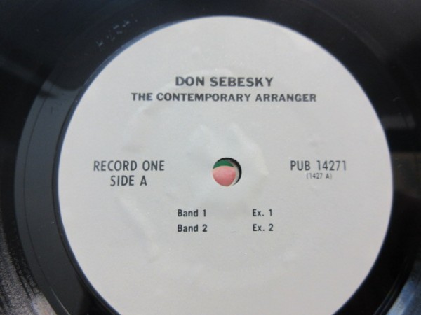 三K1□洋書□DON SEBESKY(ドン・セベスキー)THE CONTEMPORARY 三K1□洋書□DON SEBESKY(ドン・セベスキー)THE CONTEMPORARY