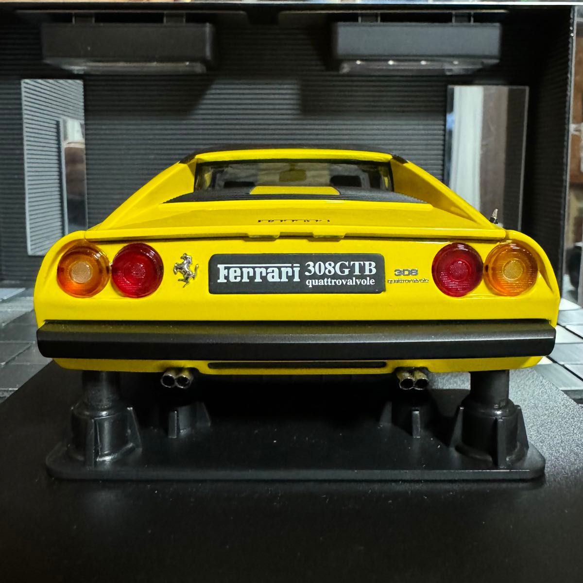 絶版 京商 1/18 フェラーリ 308GTB クワトロ カスタム仕様 絶版 京商 1/18 フェラーリ 308GTB クワトロ カスタム仕様