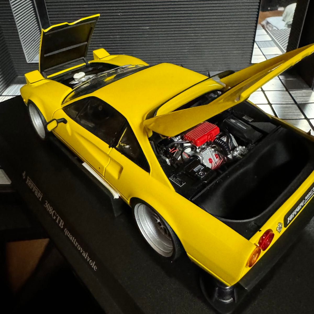 絶版 京商 1/18 フェラーリ 308GTB クワトロ カスタム仕様 絶版 京商 1/18 フェラーリ 308GTB クワトロ カスタム仕様