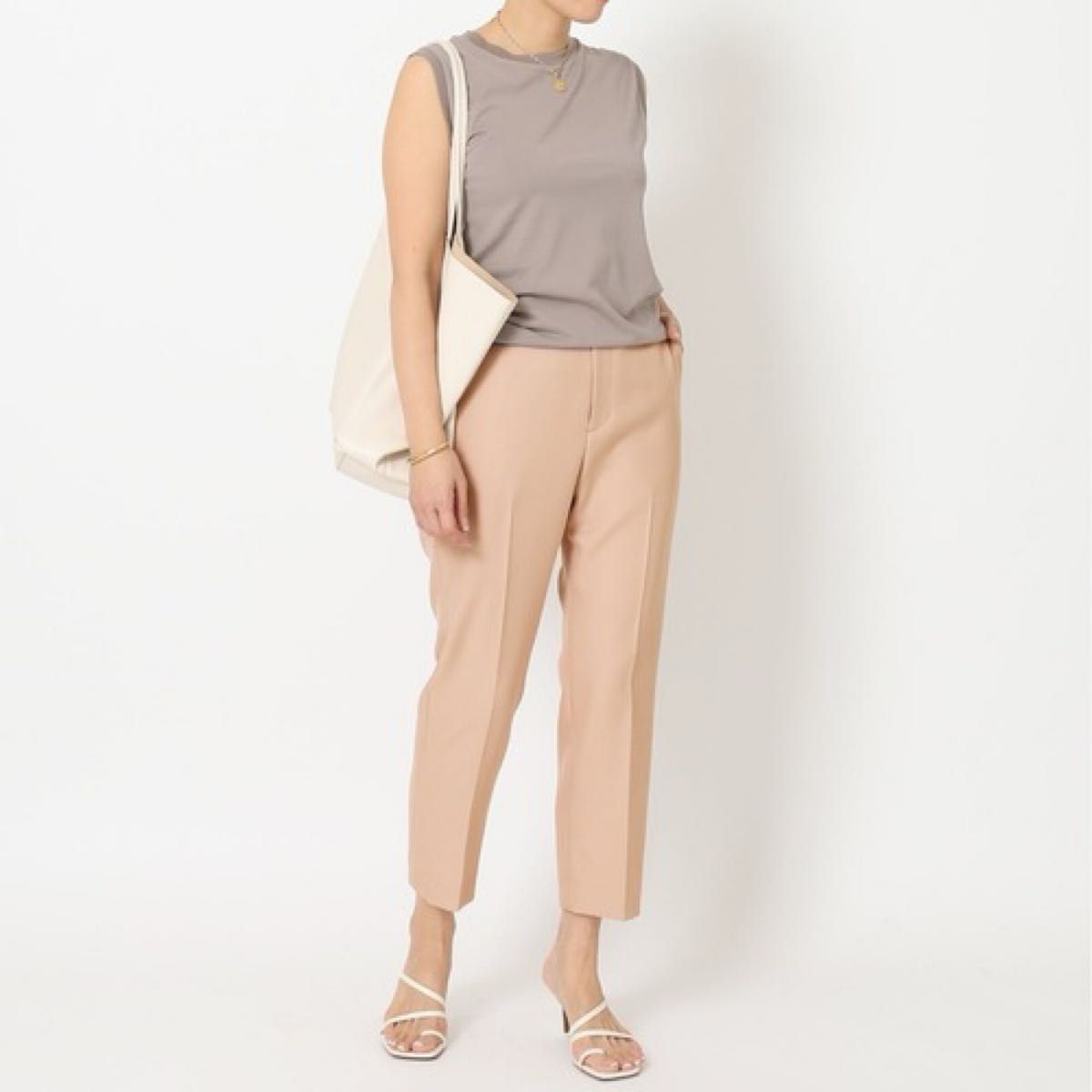 新品未使用 タグ付き EVERYDAY I LIKE Deuxieme Classe Cropped 新品未使用 タグ付き EVERYDAY I LIKE Deuxieme Classe Cropped