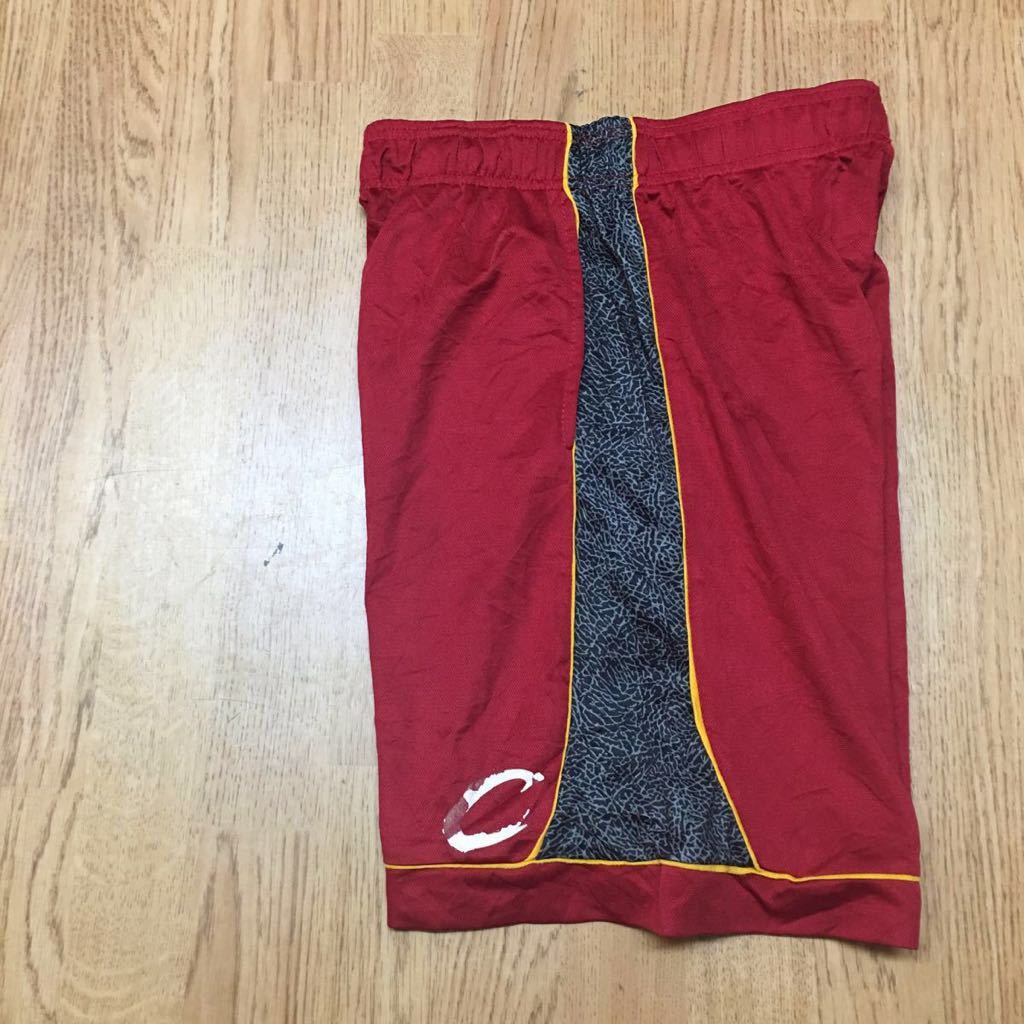 USA直輸入◇NBA メンズ size S / 赤 サイド柄入り ハーフパンツ ショートパンツ バスパン ロゴプリント スポーツウエア バスケットボール_画像5