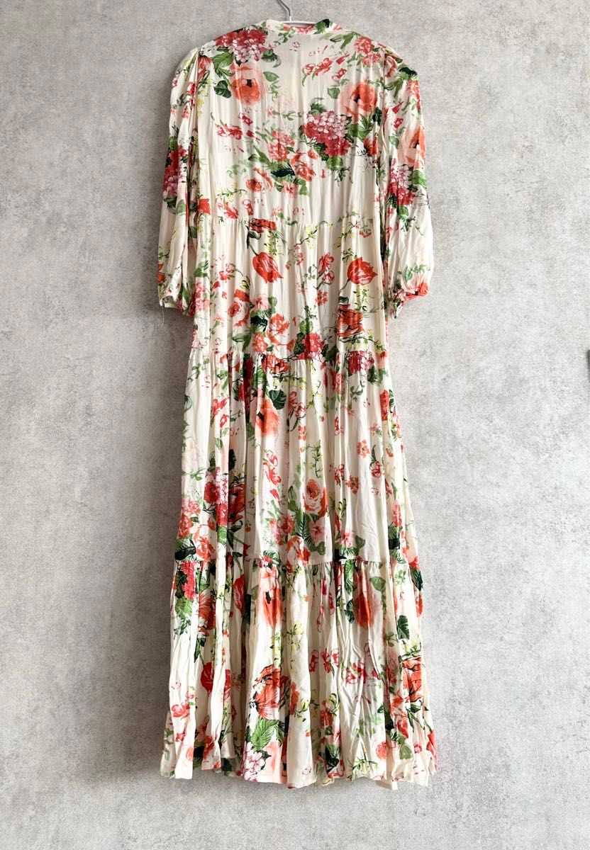 新品タグ付】ZARA ザラ 花柄ロングシャツワンピース S 新品タグ付】ZARA ザラ 花柄ロングシャツワンピース S