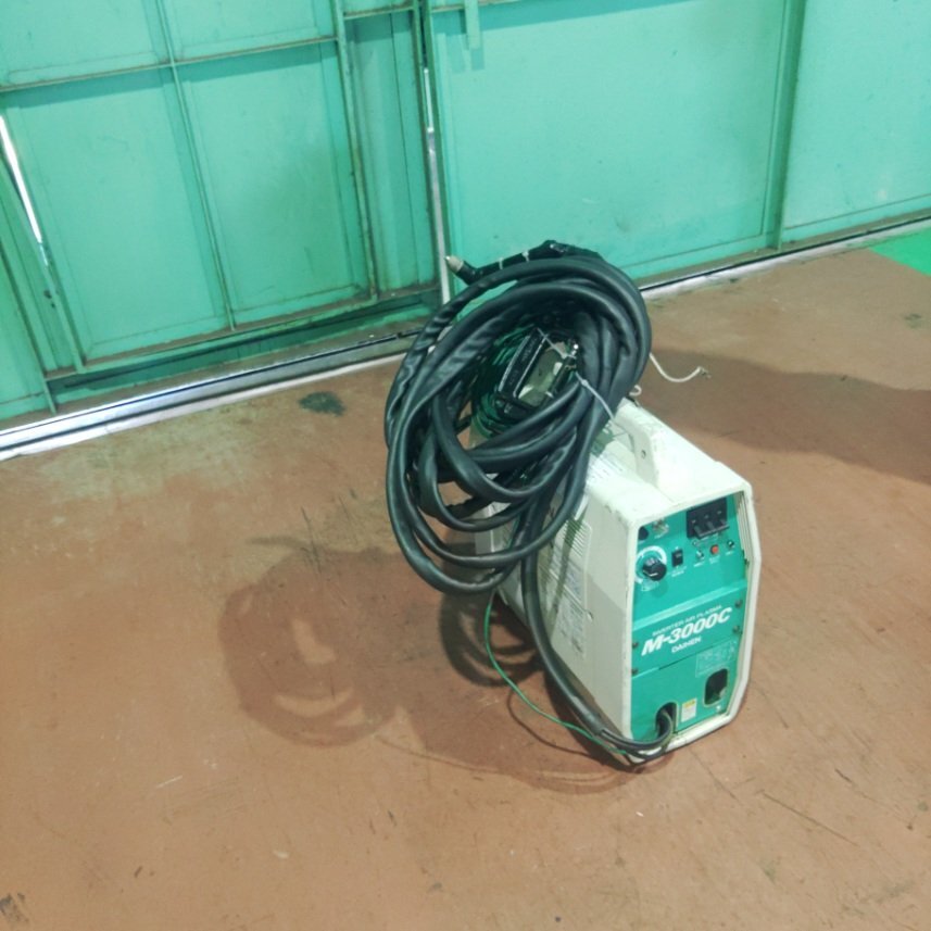 25-125 エアー内蔵式プラズマ切断機入荷しました。!! 25-125 エアー内蔵式プラズマ切断機入荷しました。!!